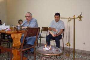 4 - il parroco che introduce i simboli